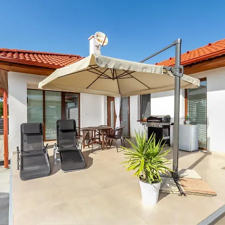 Feriehus Emily By Interhome Csisztapuszta